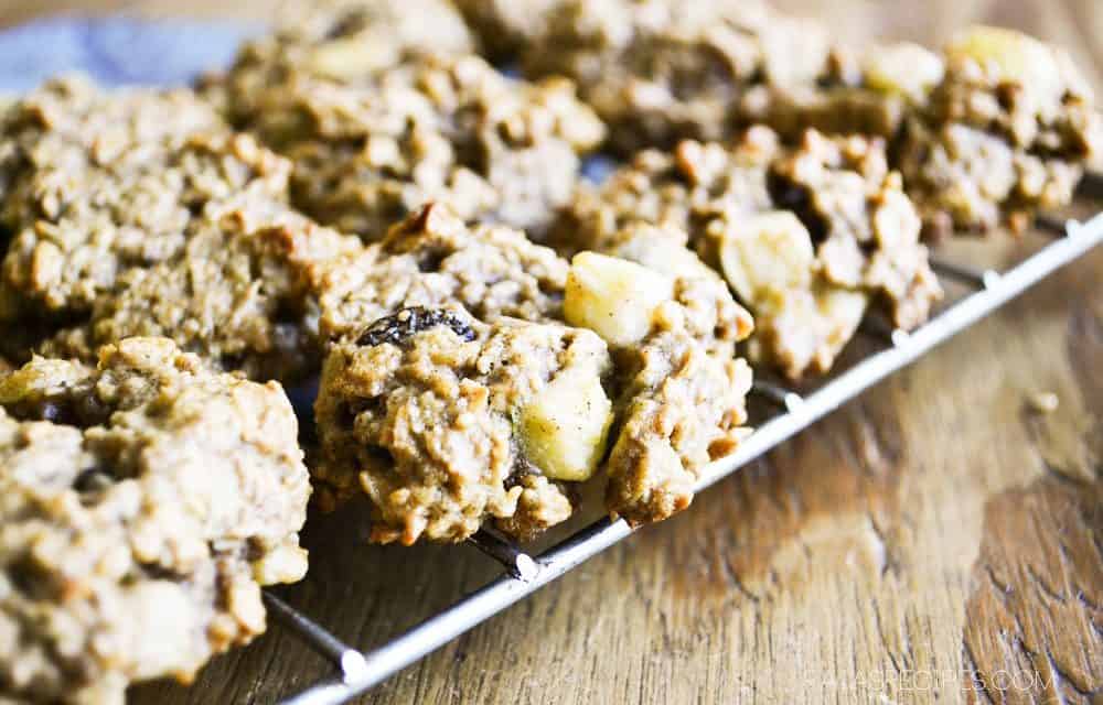 cinammon apple oatmeal cookies