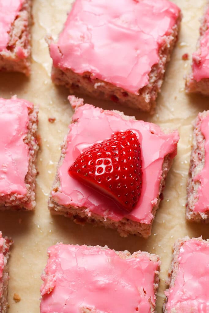 strawberry brownies