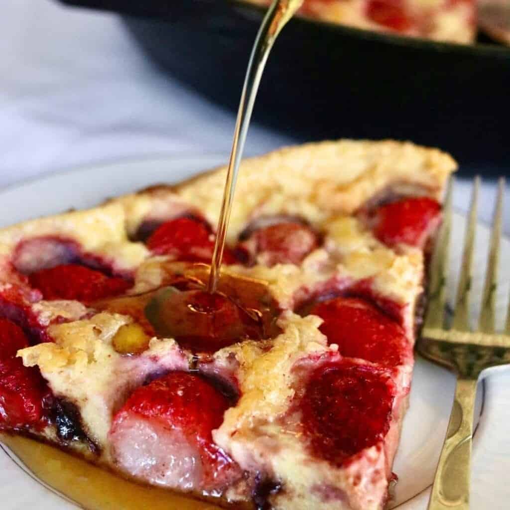 gluten-free strawberry dutch baby with chocolate chips