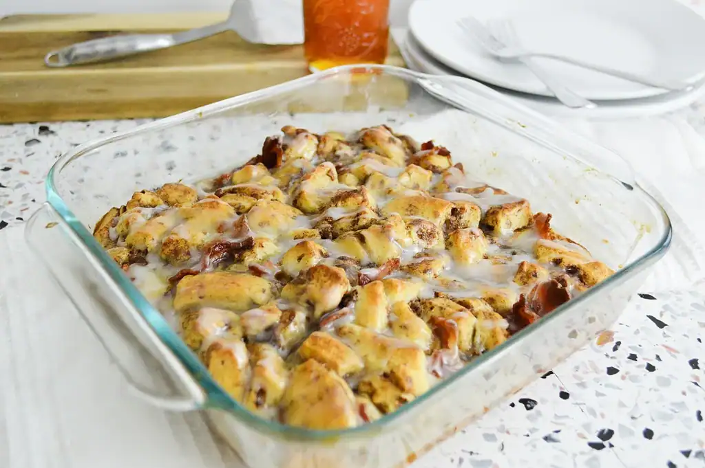 bacon cinnamon roll french toast casserole